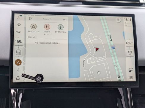 New 2026 Land Rover Range Rover Sport Dynamic SE image 25