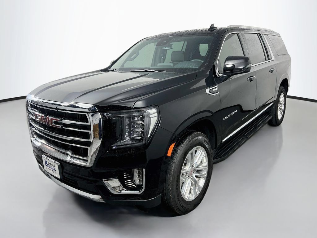 Certified 2023 GMC Yukon XL SLT w/ SLT Luxury Package AWD/4WD image 3