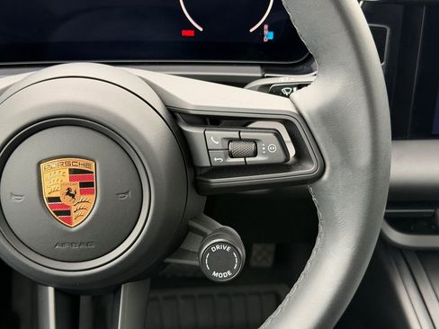 Used 2025 Porsche Macan 4 Electric AWD/4WD image 24