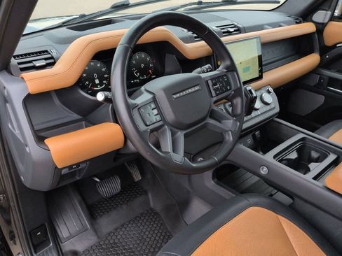 Certified 2024 Land Rover Defender 130 X-Dynamic SE AWD/4WD image 2