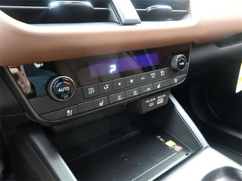 New 2026 Subaru Outback Touring image 13