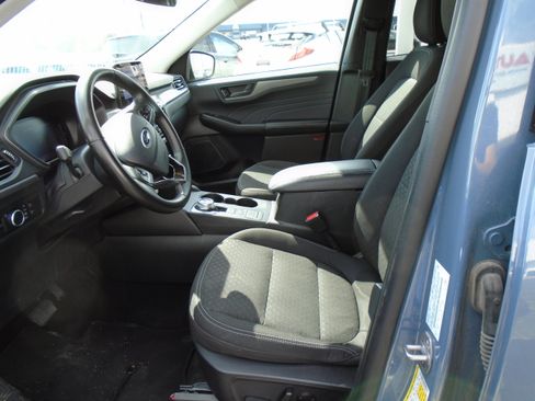 Used 2024 Ford Escape Active image 11
