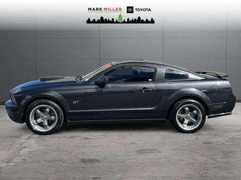 Used 2007 Ford Mustang GT image 2