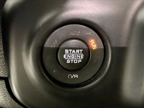 Used 2020 Jeep Gladiator Rubicon image 31