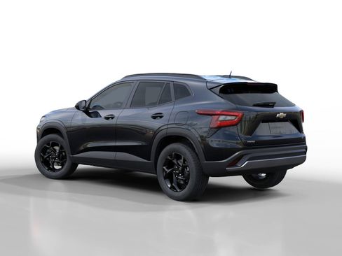 New 2026 Chevrolet Trax LT image 3