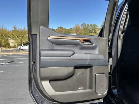 Used 2024 Chevrolet Silverado 1500 High Country image 61