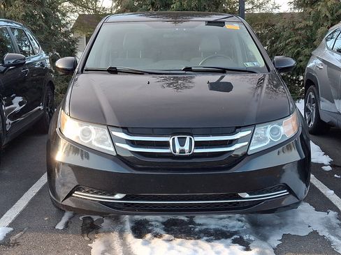 Used 2016 Honda Odyssey SE image 3