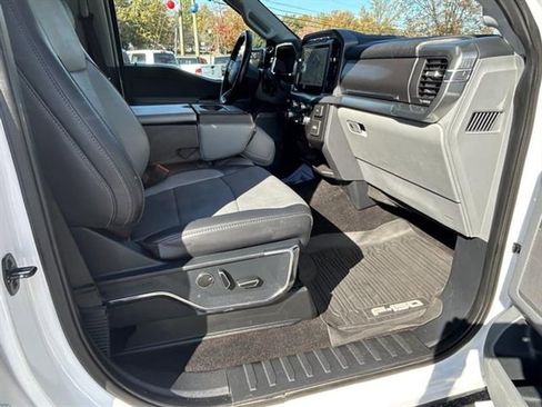 Used 2021 Ford F150 Lariat w/ Equipment Group 501A Mid image 21