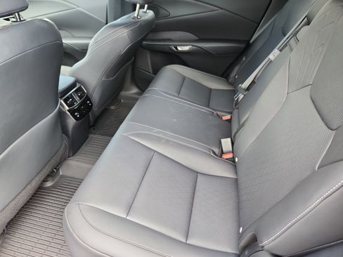 Used 2025 Lexus RX 350 w/ Convenience Package AWD/4WD image 17