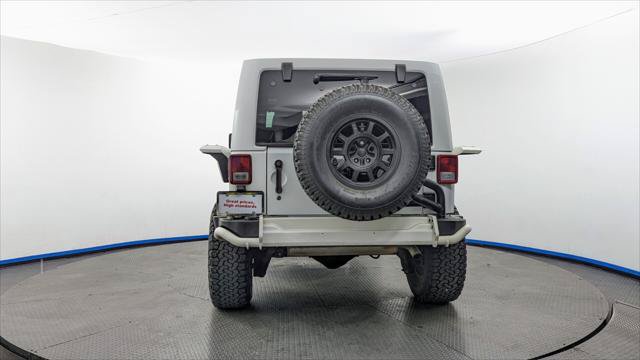 Used 2016 Jeep Wrangler Unlimited Rubicon AWD/4WD image 7