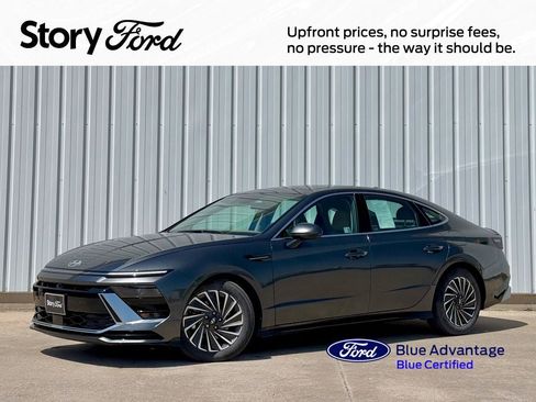Used 2024 Hyundai Sonata Limited FWD image 1