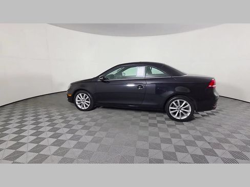 Used 2016 Volkswagen Eos Komfort FWD image 45