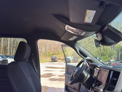 New 2026 RAM 2500 Tradesman image 39
