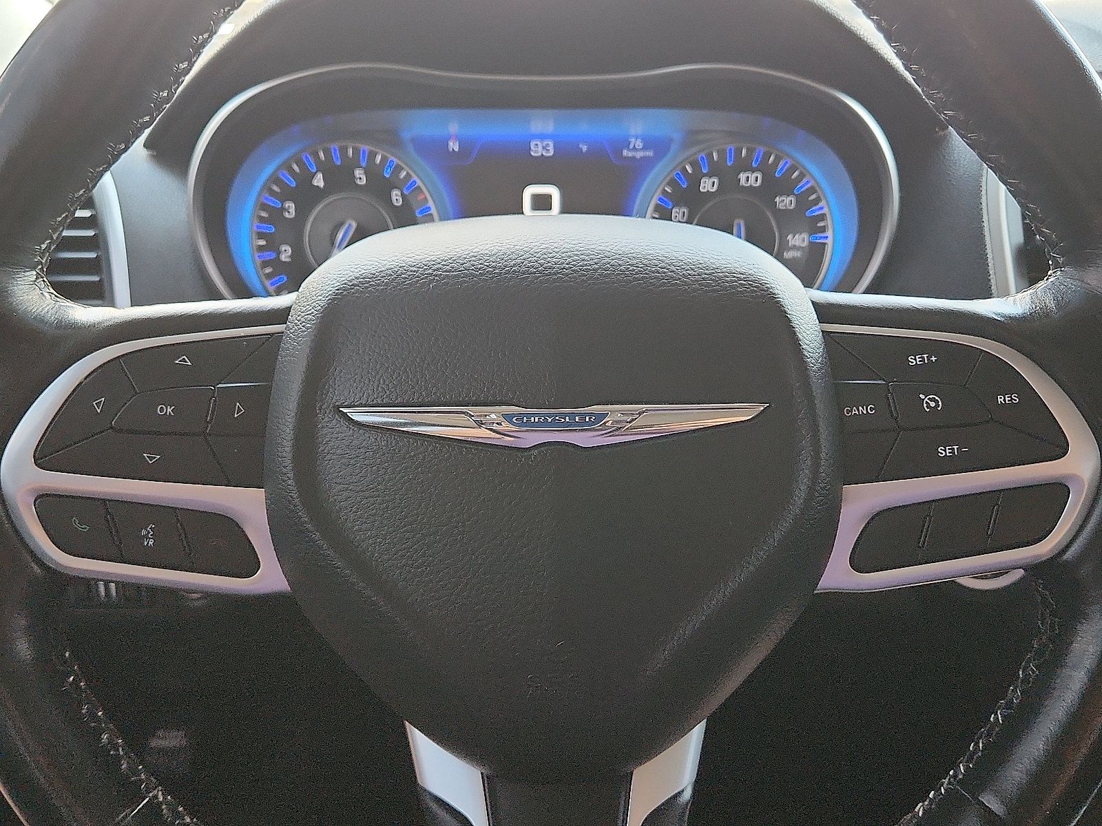 Used 2021 Chrysler 300 Touring L RWD image 19