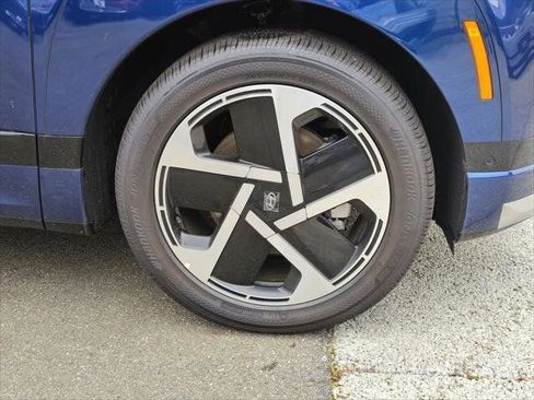 New 2026 Hyundai Ioniq 9 Calligraphy AWD/4WD image 9