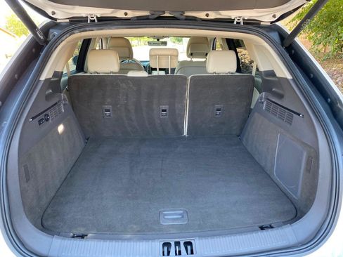 Used 2019 Lincoln Nautilus Reserve FWD image 70