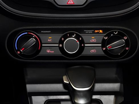 Certified 2020 Kia Soul X-Line image 28