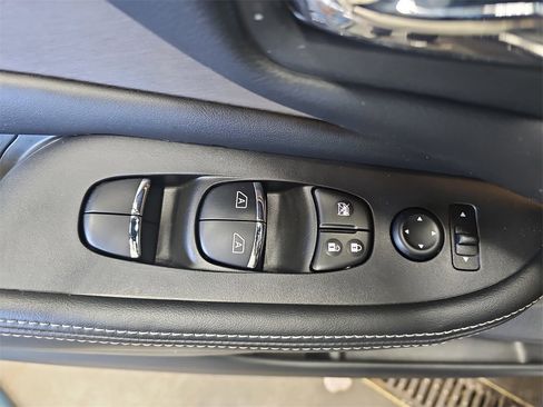 Used 2023 Nissan Murano SL image 27