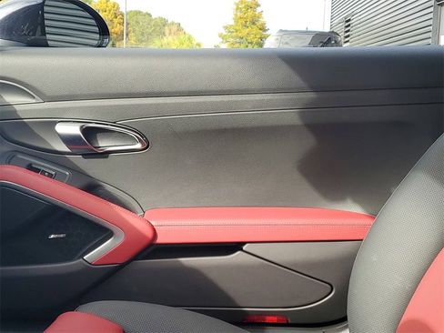 Used 2024 Porsche 718 Cayman image 23