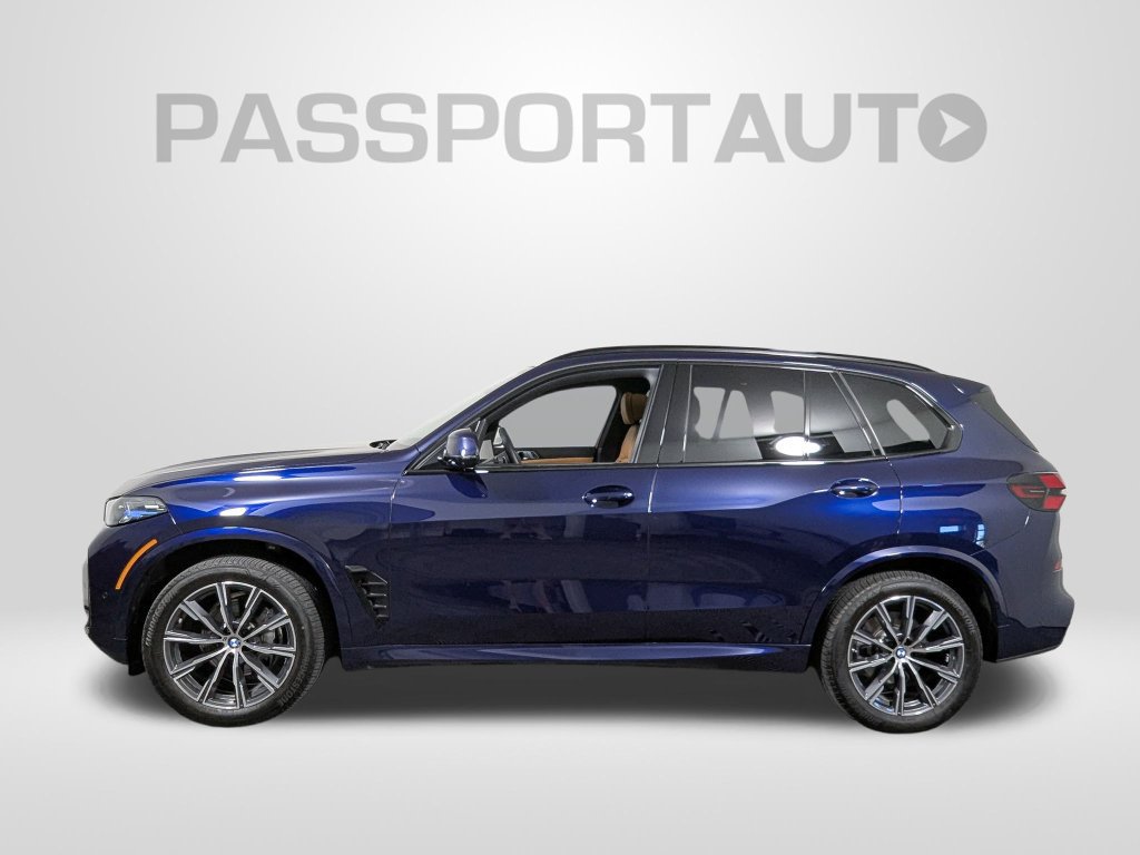 Used 2026 BMW X5 xDrive40i w/ M Sport Package AWD/4WD image 2