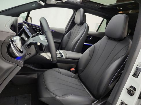 Certified 2026 Mercedes-Benz EQE 320+ SUV image 10