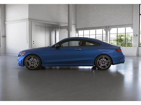 Used 2023 Mercedes-Benz C 300 4MATIC Coupe image 35