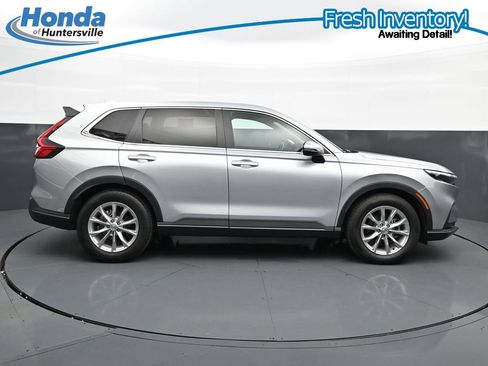 Used 2025 Honda CR-V EX-L image 11