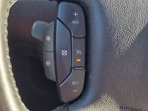 Used 2013 Chevrolet Impala LT FWD image 20