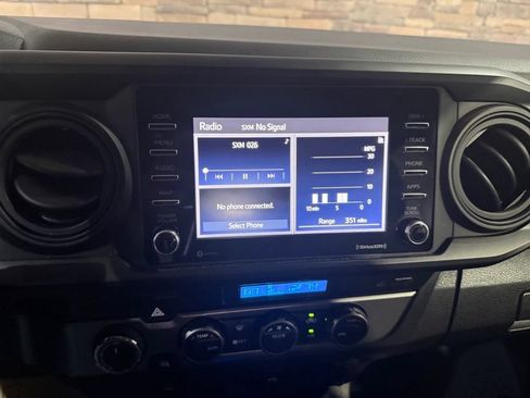Used 2023 Toyota Tacoma SR AWD/4WD image 18