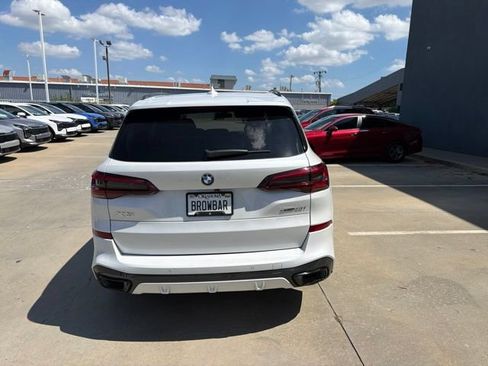 Used 2023 BMW X5 xDrive40i w/ Executive Package AWD/4WD image 4
