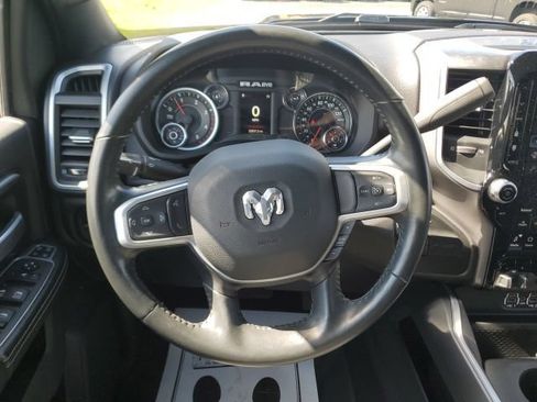Used 2023 RAM 2500 Big Horn w/ Night Edition AWD/4WD image 18