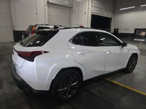 Used 2023 Lexus UX 250h F Sport image 4