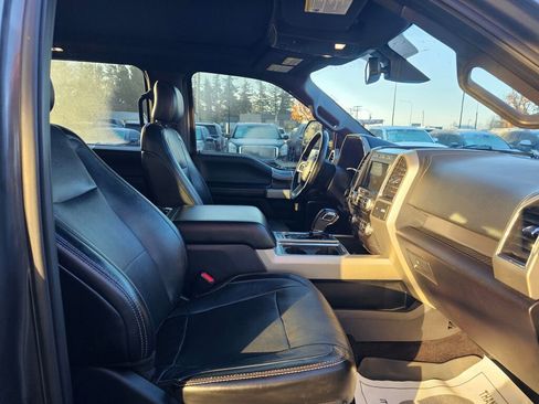 Used 2017 Ford F150 Lariat w/ Equipment Group 502A Luxury image 11