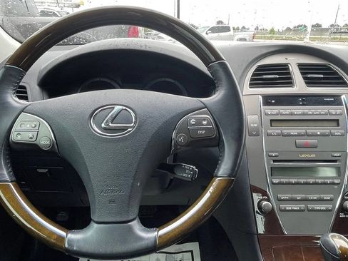 Used 2011 Lexus ES 350 FWD image 15