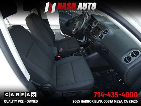 Used 2017 Volkswagen Tiguan S FWD image 22