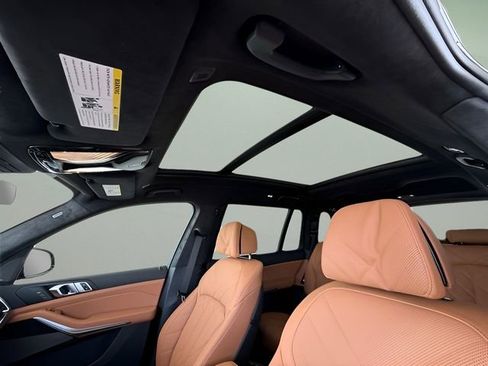 Used 2026 BMW X7 xDrive40i image 26