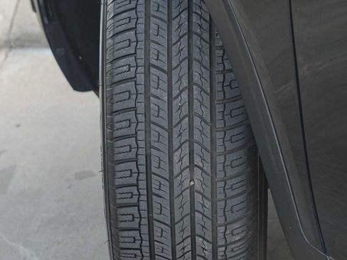 Used 2019 Kia Sorento L image 29