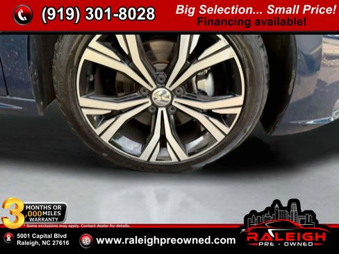 Used 2022 Volkswagen Passat 2.0T SE image 34