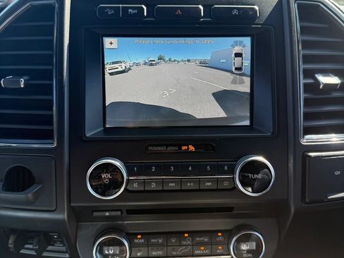 Used 2018 Ford Expedition Limited AWD/4WD image 34