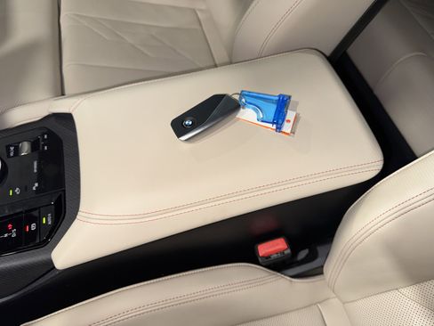 Certified 2025 BMW X3 xDrive30i w/ Premium Package image 29