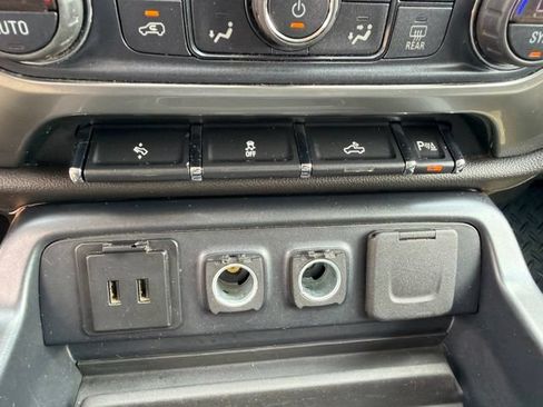Used 2018 Chevrolet Silverado 1500 LTZ w/ Sport Package AWD/4WD image 66