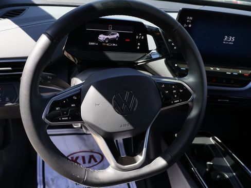 Used 2023 Volkswagen ID.4 Pro S Plus AWD/4WD image 27
