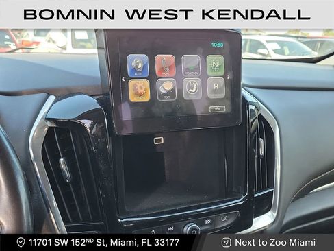 Used 2018 Chevrolet Traverse LT image 20