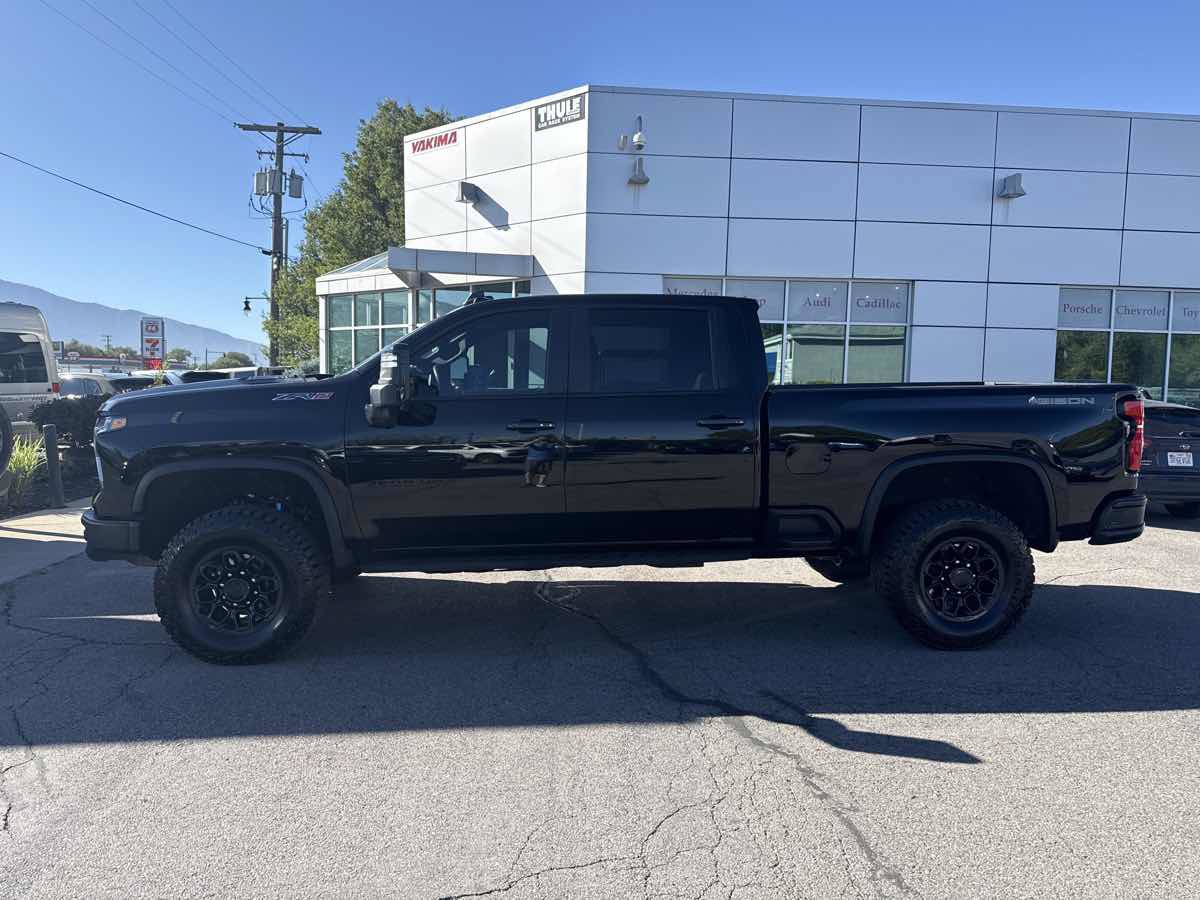 Used 2025 Chevrolet Silverado 2500 ZR2 w/ ZR2 Bison Edition AWD/4WD image 9