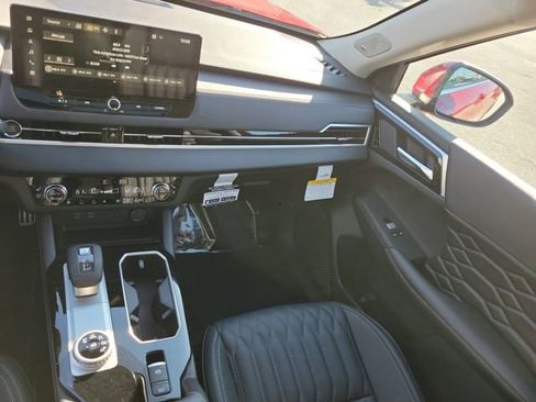 New 2026 Mitsubishi Outlander SEL image 18