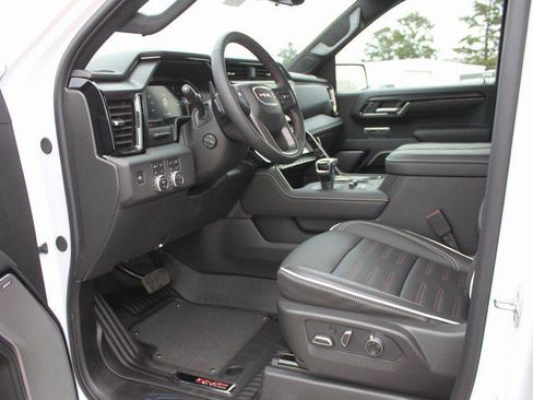 New 2026 GMC Sierra 1500 AT4X image 10