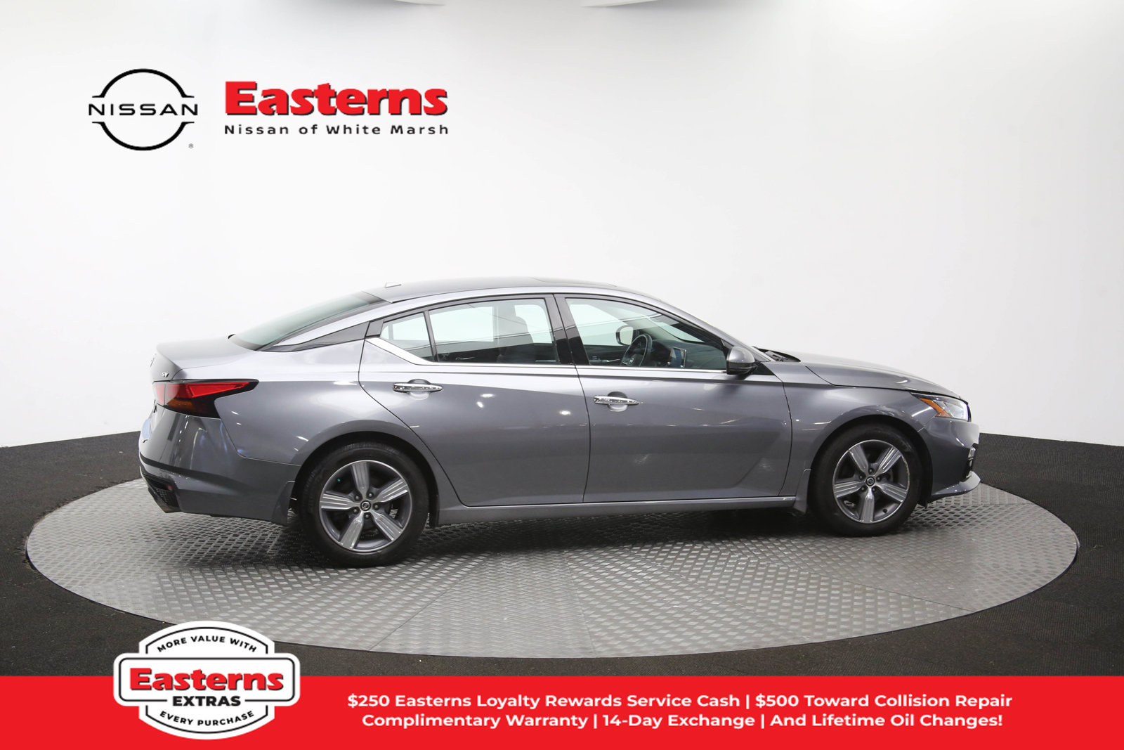 Used 2020 Nissan Altima 2.5 SV FWD image 44