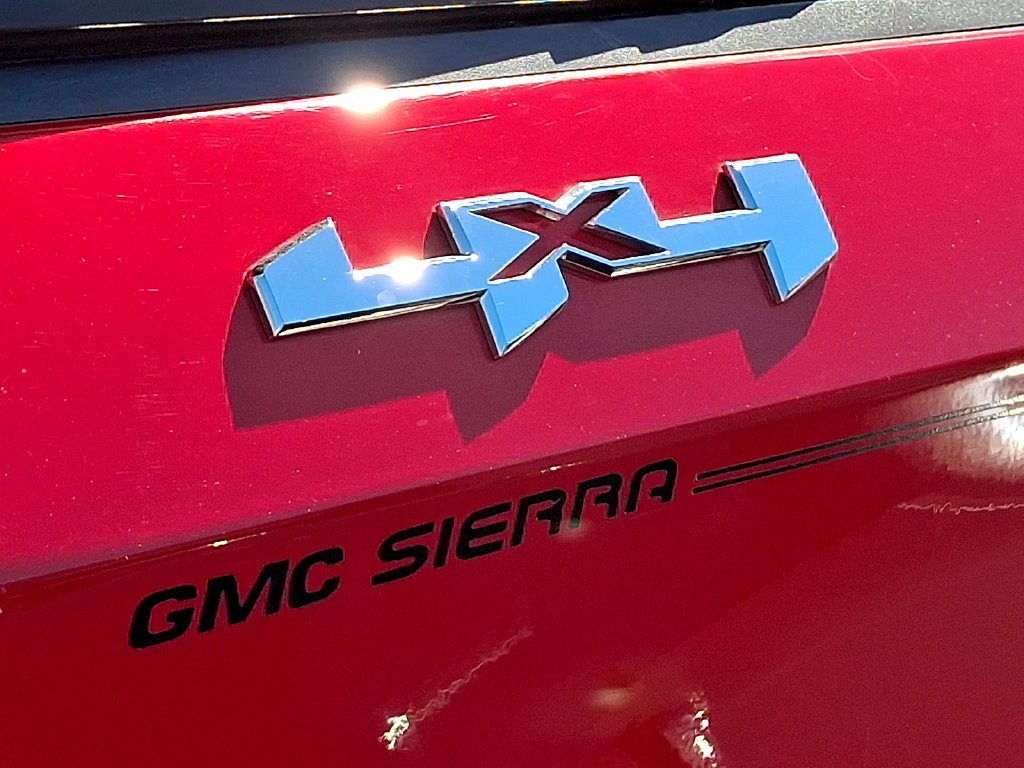 Used 2020 GMC Sierra 1500 Elevation w/ Elevation Value Package AWD/4WD image 10