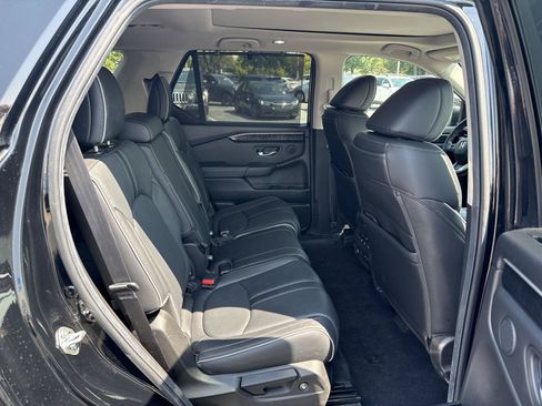 Certified 2024 Honda Pilot Elite image 27