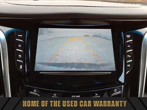 Used 2015 Cadillac Escalade Premium image 25